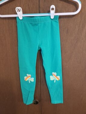 Aeropostale Teal Leggings with Rainbow Clover Details